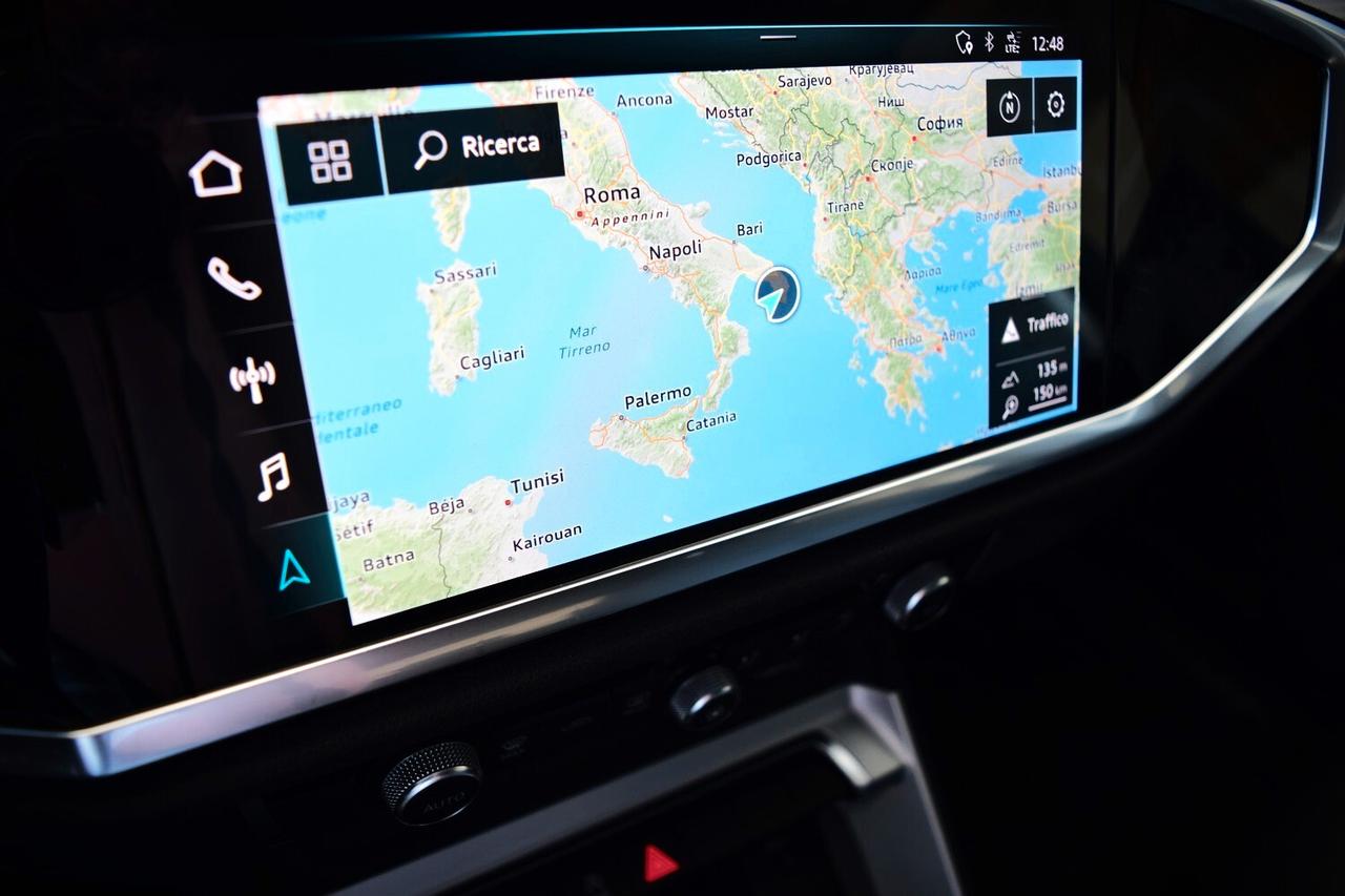 Audi Q3 35 1.5 TFSI 150 cv S-tronic Business