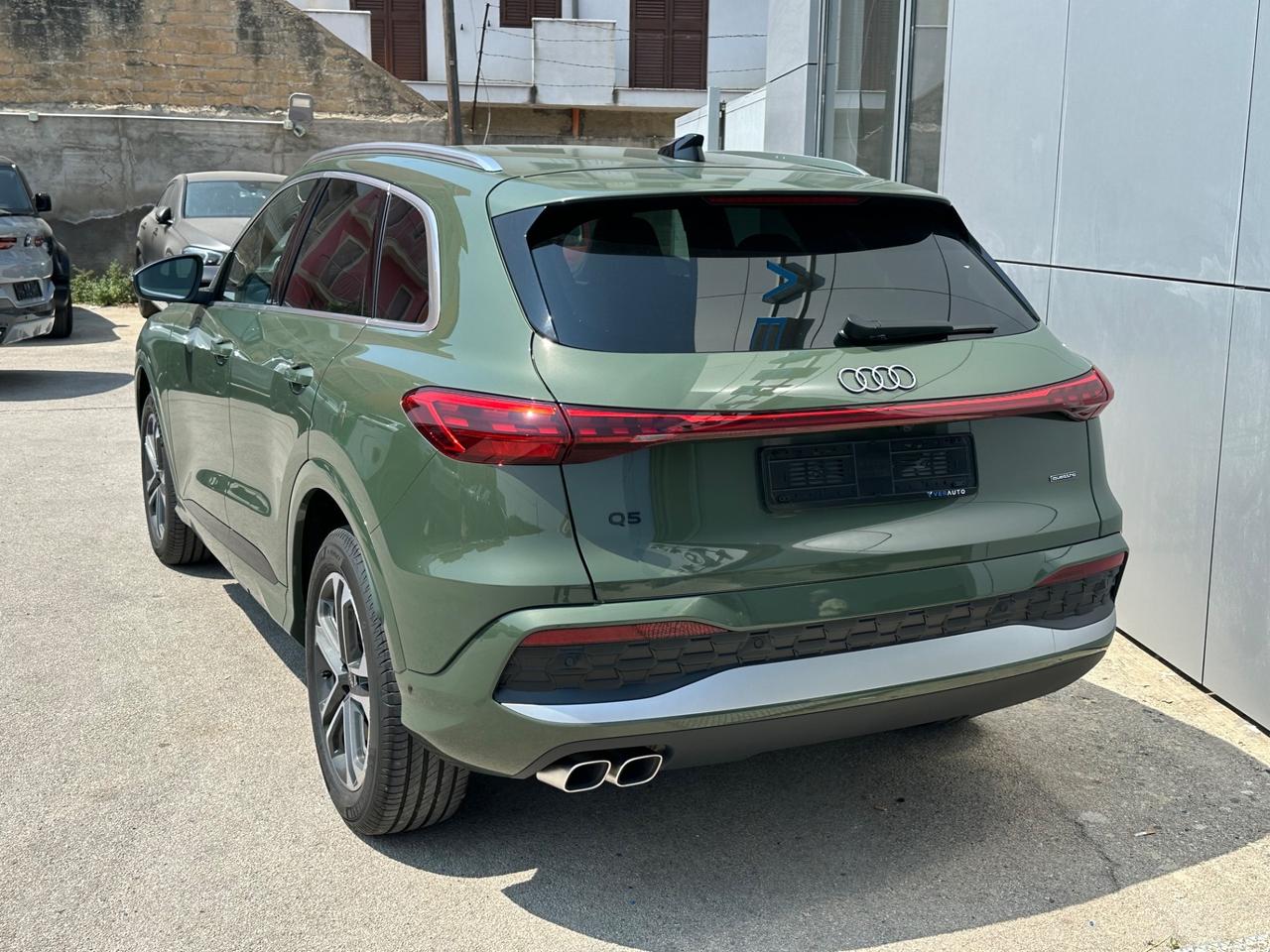 Audi Q5 2.0 tdi mhev+ possibilità noleggio no scoring