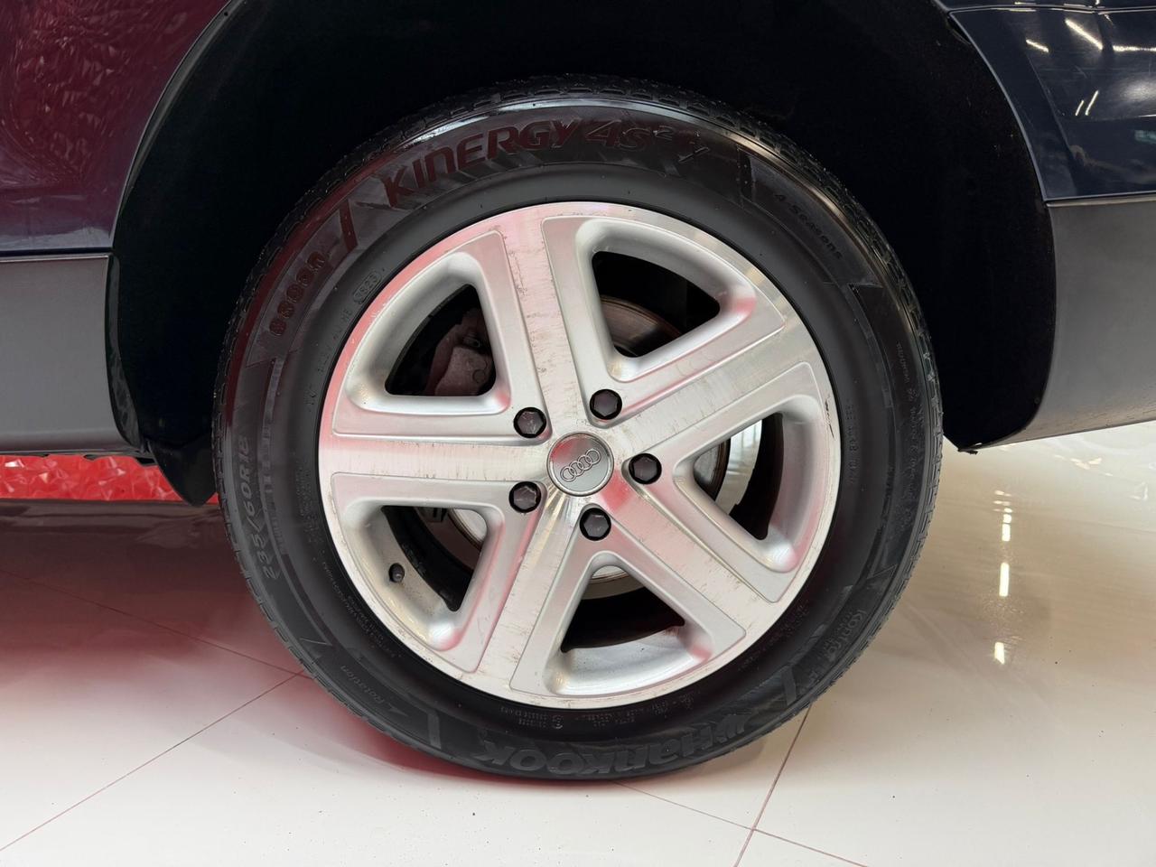 Audi Q7 3.0 V6 TDI 233CV quattro tiptronic 7 POSTI