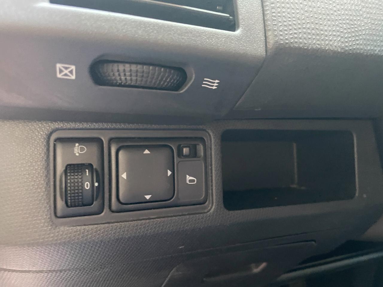 Nissan Micra NEOPATENTATI - 5 PORTE BLUETOOTH