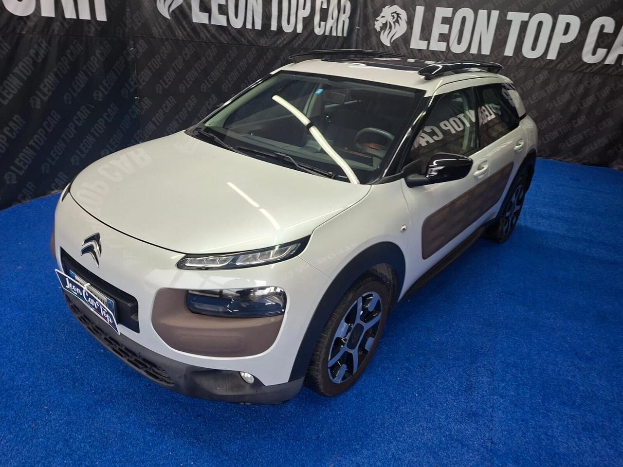 Citroen C4 Cactus tetto in vetro bianco perlato full