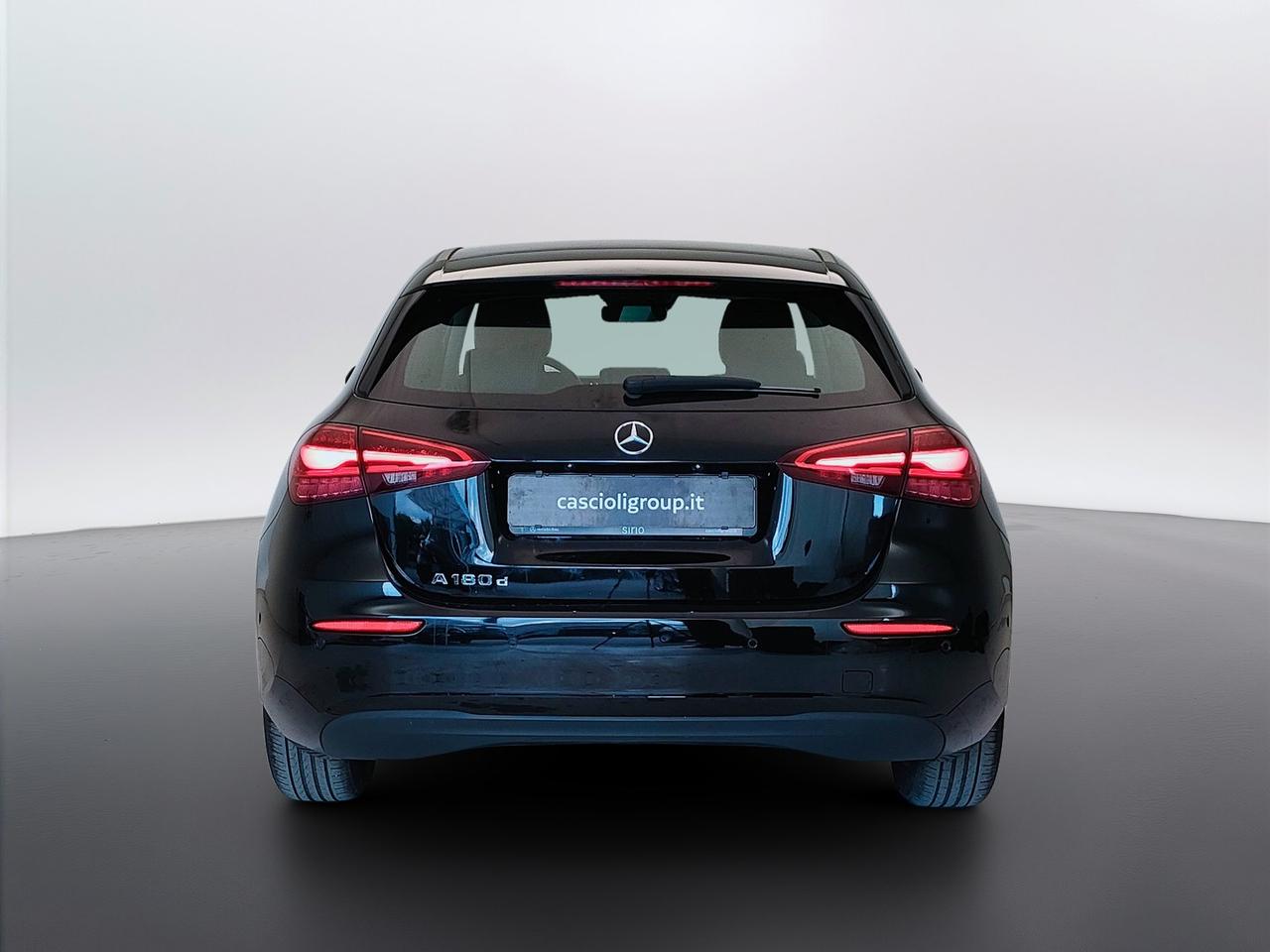 Mercedes-Benz Classe A - W177 2023 - A 180 d Advanced auto