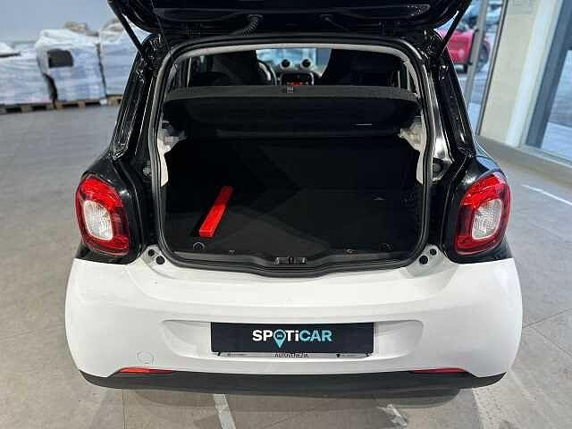 Smart forfour 70 1.0 twinamic Youngster
