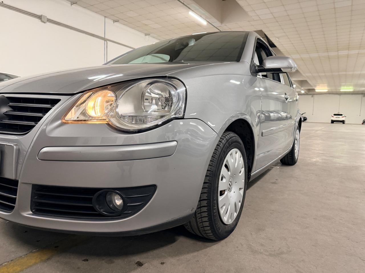 Volkswagen Polo 1.4/80CV 16V 5p. Comfortline