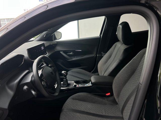 PEUGEOT 2008 PureTech 100 S&S Allure tua da ?249,00 mensili