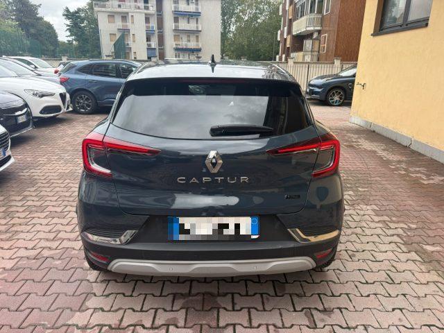 RENAULT Captur Plug-in Hybrid E-Tech 160 CV Techno