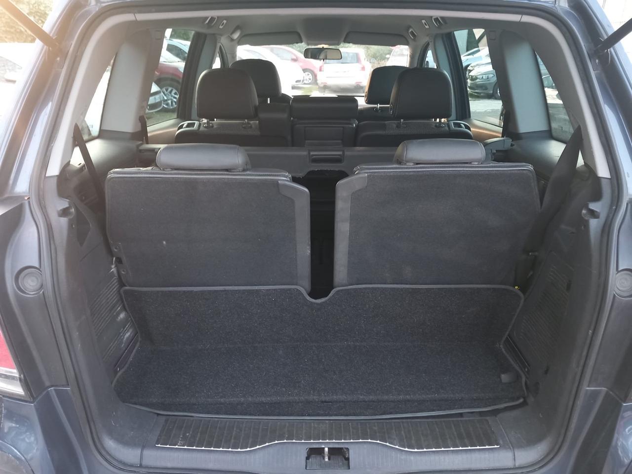 Opel Zafira 1.8 16V VVT Enjoy