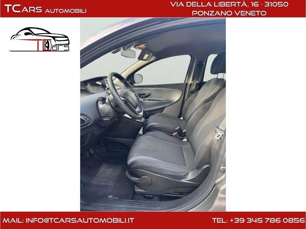 LANCIA YPSILON 1.2 BENZINA-NEOPATENTE-CINGHIA NUOV