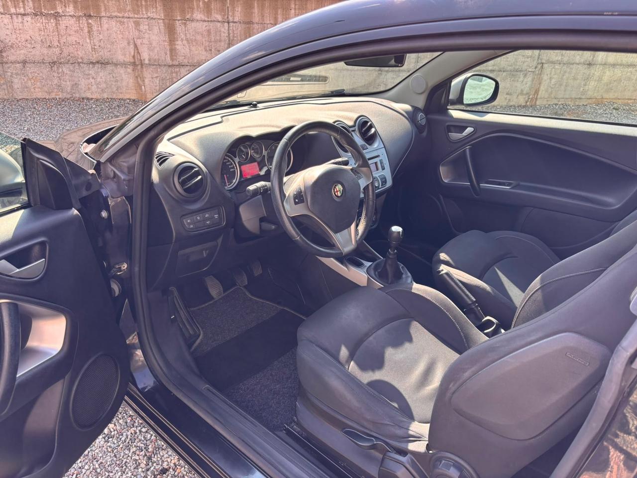 Alfa Romeo MiTo 1.4 78 CV 8V S&S Distinctive ok neopatentati