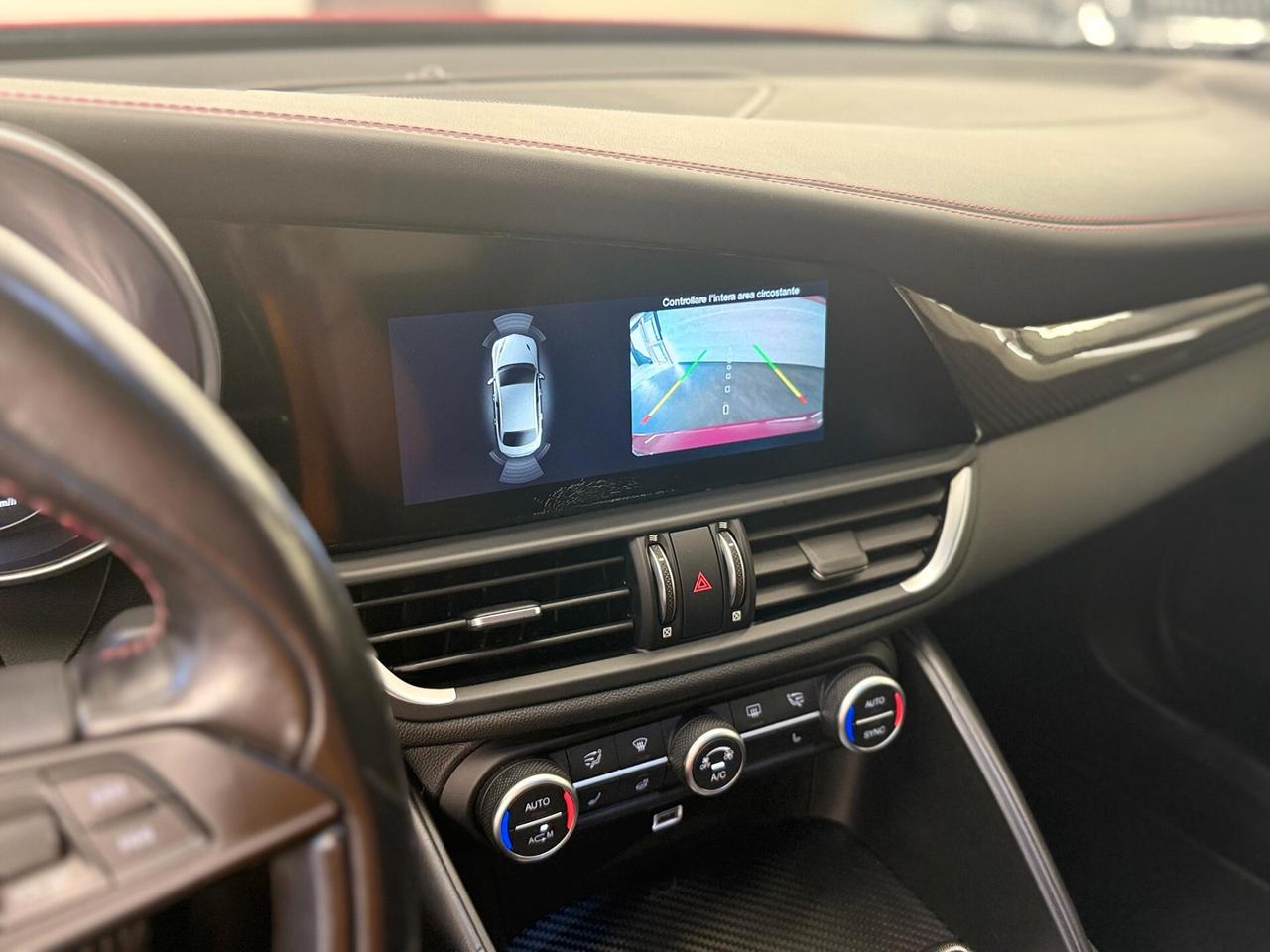 Alfa Romeo Giulia 2.9 V6 Bi-Turbo AT8 Quadrifoglio