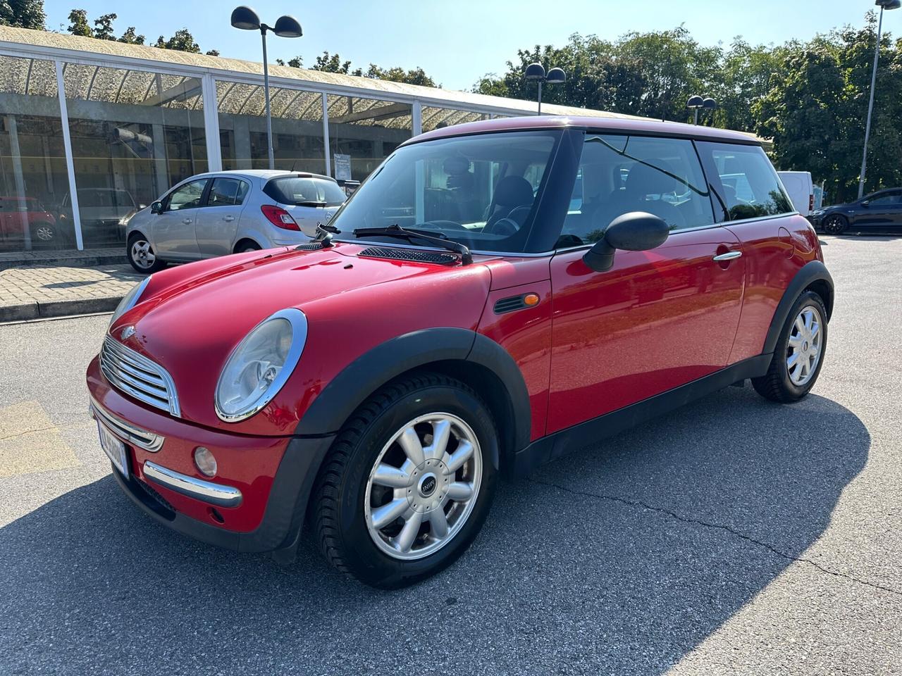 Mini 1.6 16V One 90 CV BENZINA NEOPATENTATI
