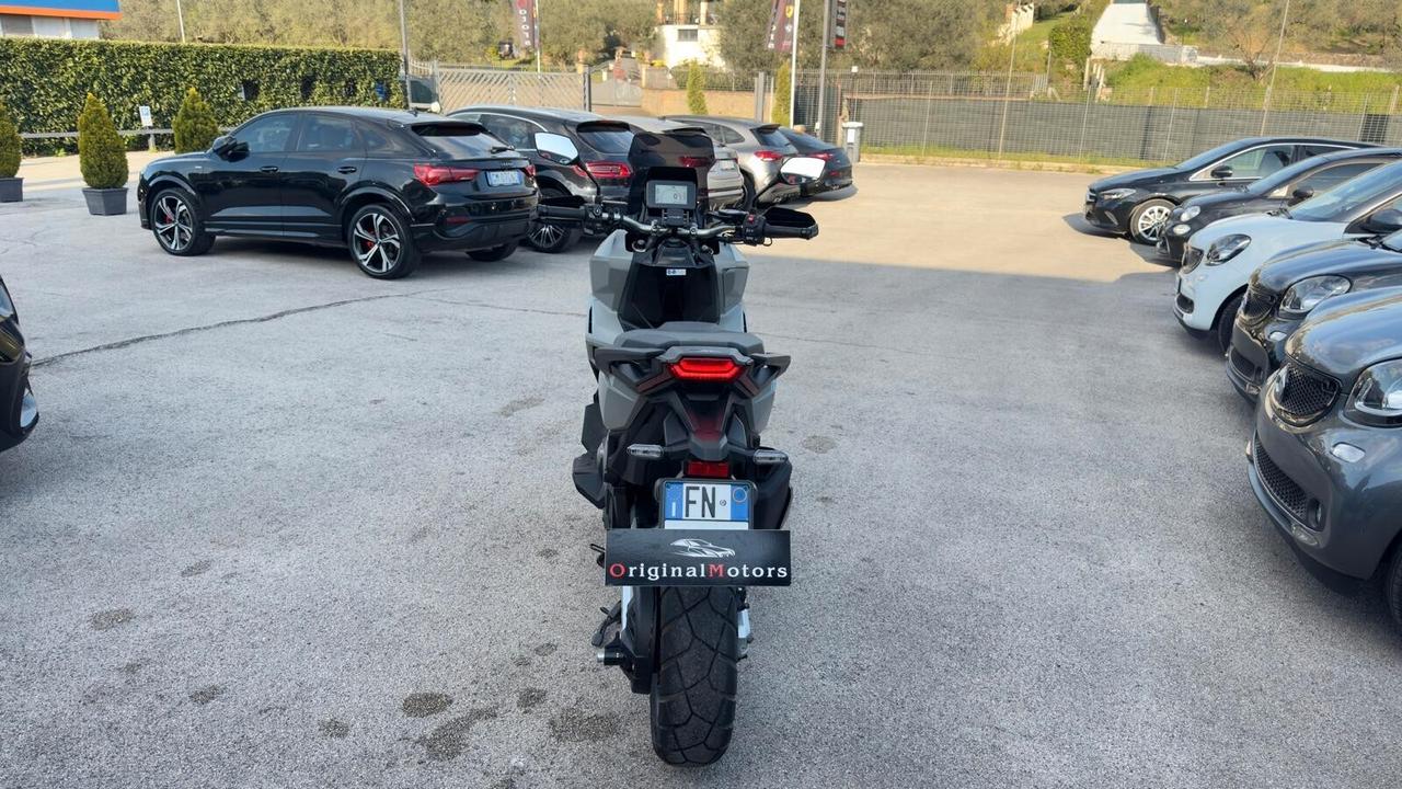 Honda X-ADV 750/PRONTA CONSEGNA/DEPOTENZATA PER PATENTE A2/UFFICIALE/GARANZIA CASA MADRE/