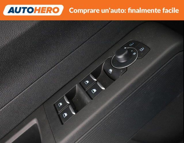 FORD Tourneo Courier 1.0 EcoBoost Powershift Titanium