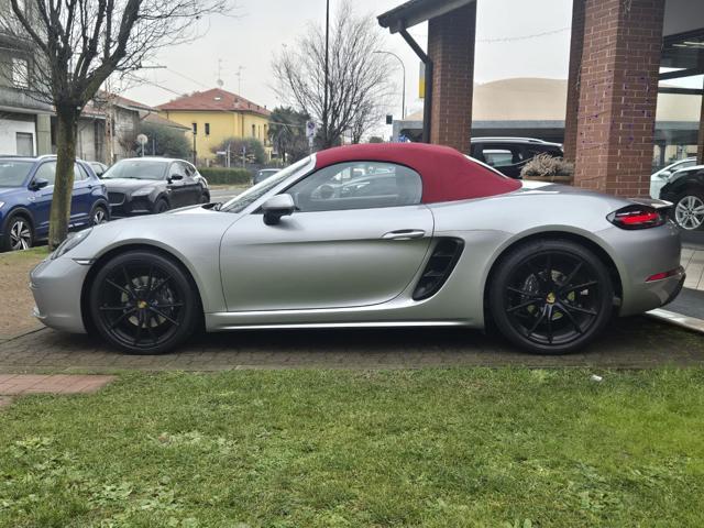 PORSCHE 718 Spyder 2.0