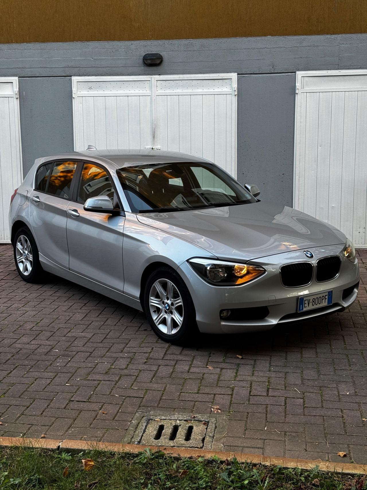 BMW Serie 1 118d Automatica Diesel – 2014 –