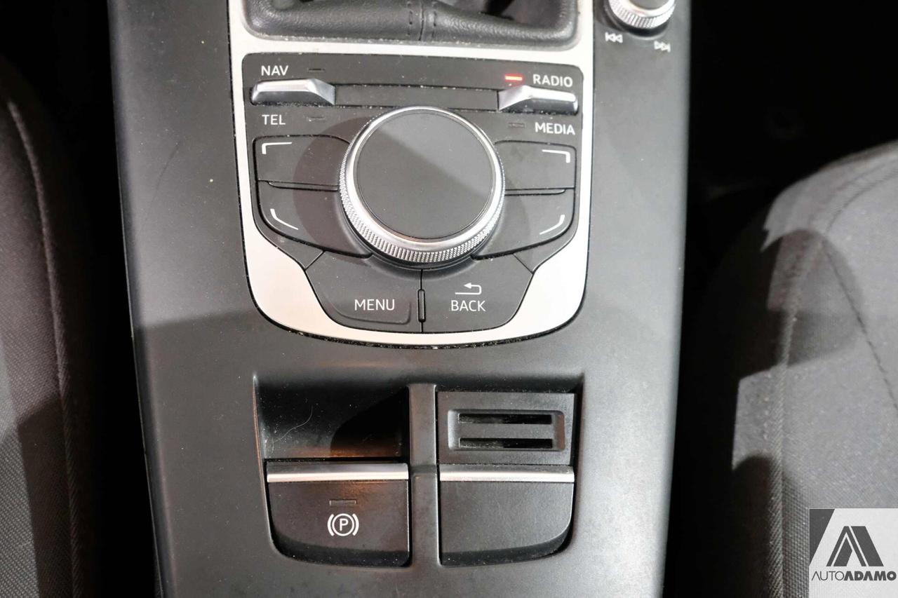Audi A3 1.6 TDI clean diesel Attraction