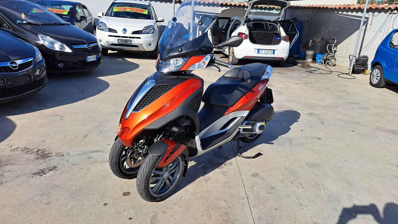 Piaggio MP3 300 YOURBAN...