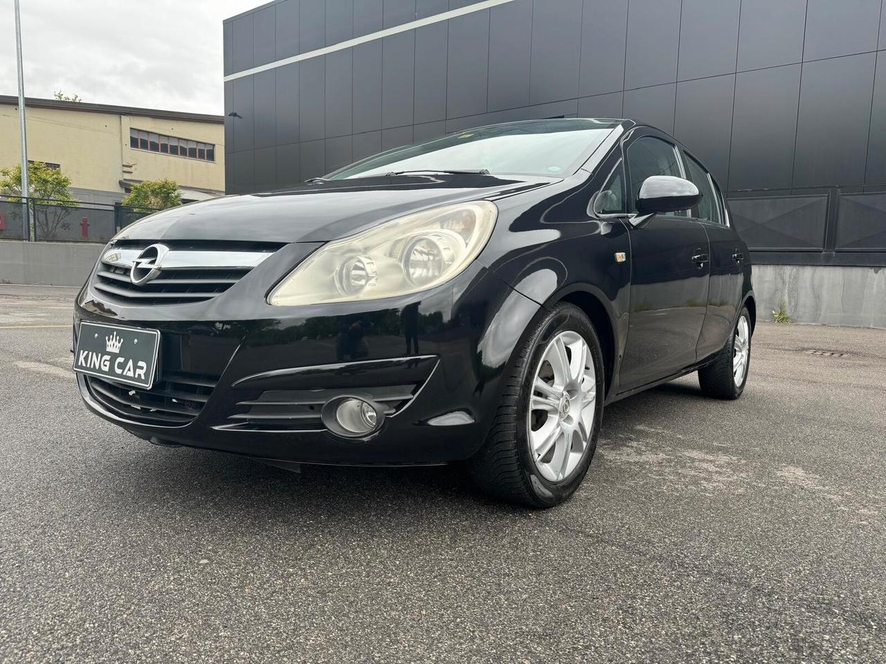 Opel Corsa 1.2 5 porte Cosmo