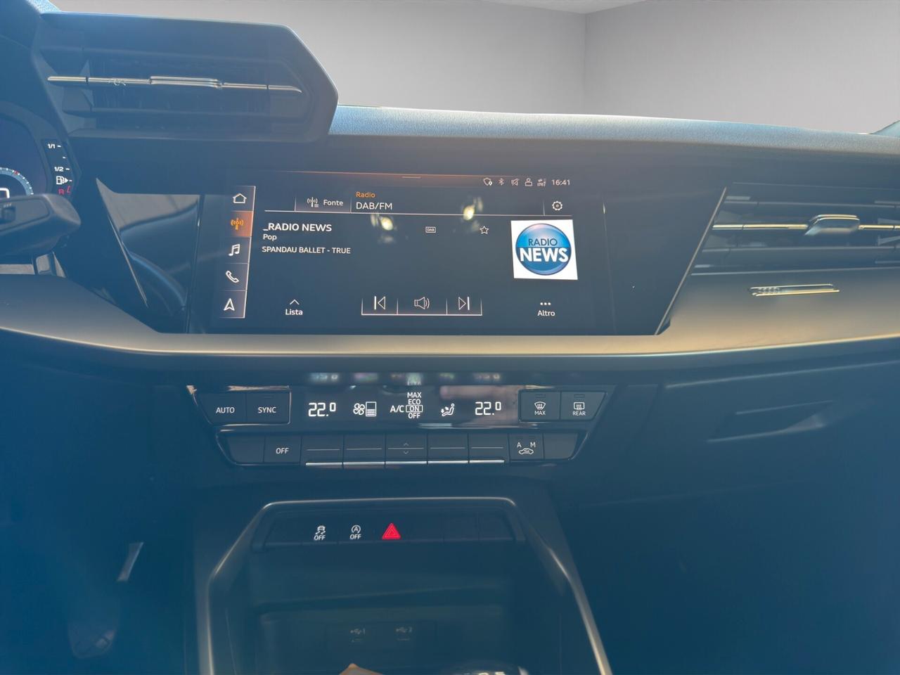 Audi A3 SPB 30 TDI Business