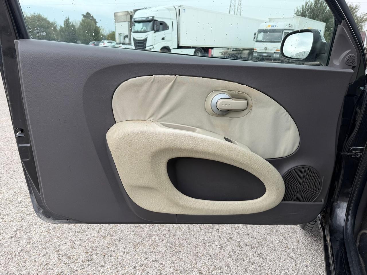 Nissan Micra 1.2 16V 3 porte Acenta