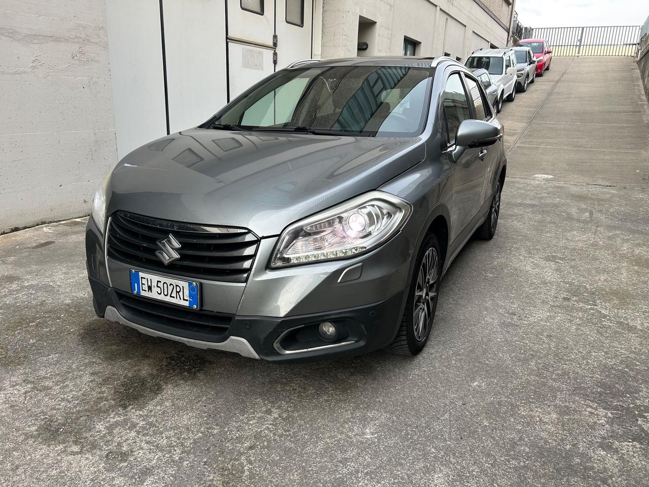 Suzuki S-Cross 1.6 VVT 4WD All Grip Top