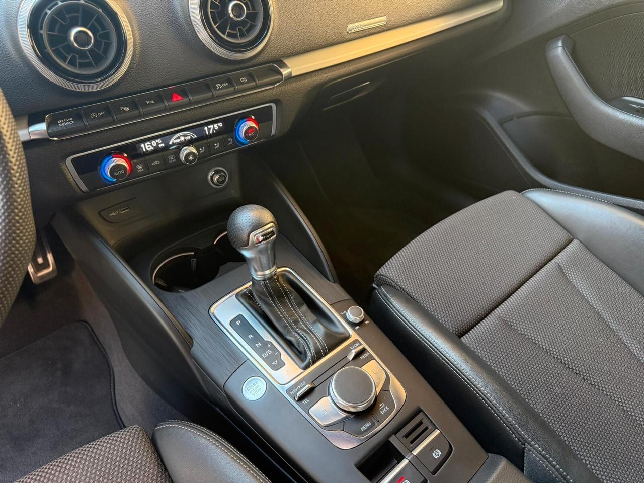 Audi A3 SPB 30 TDI S tronic S-Line