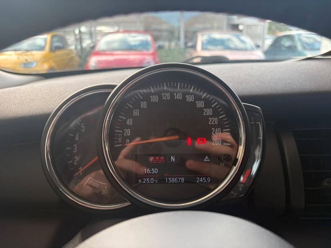 Mini Mini 5 Porte 1.5 Cooper D