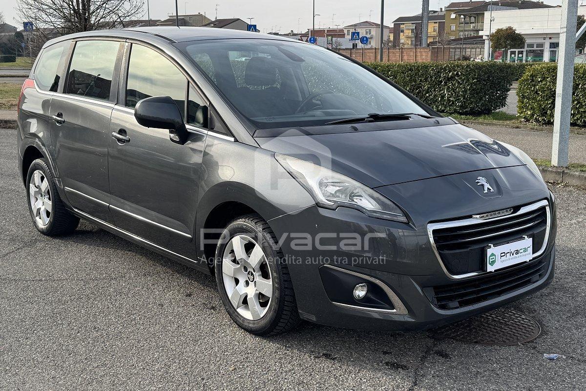 PEUGEOT 5008 1.6 HDi 115CV Business
