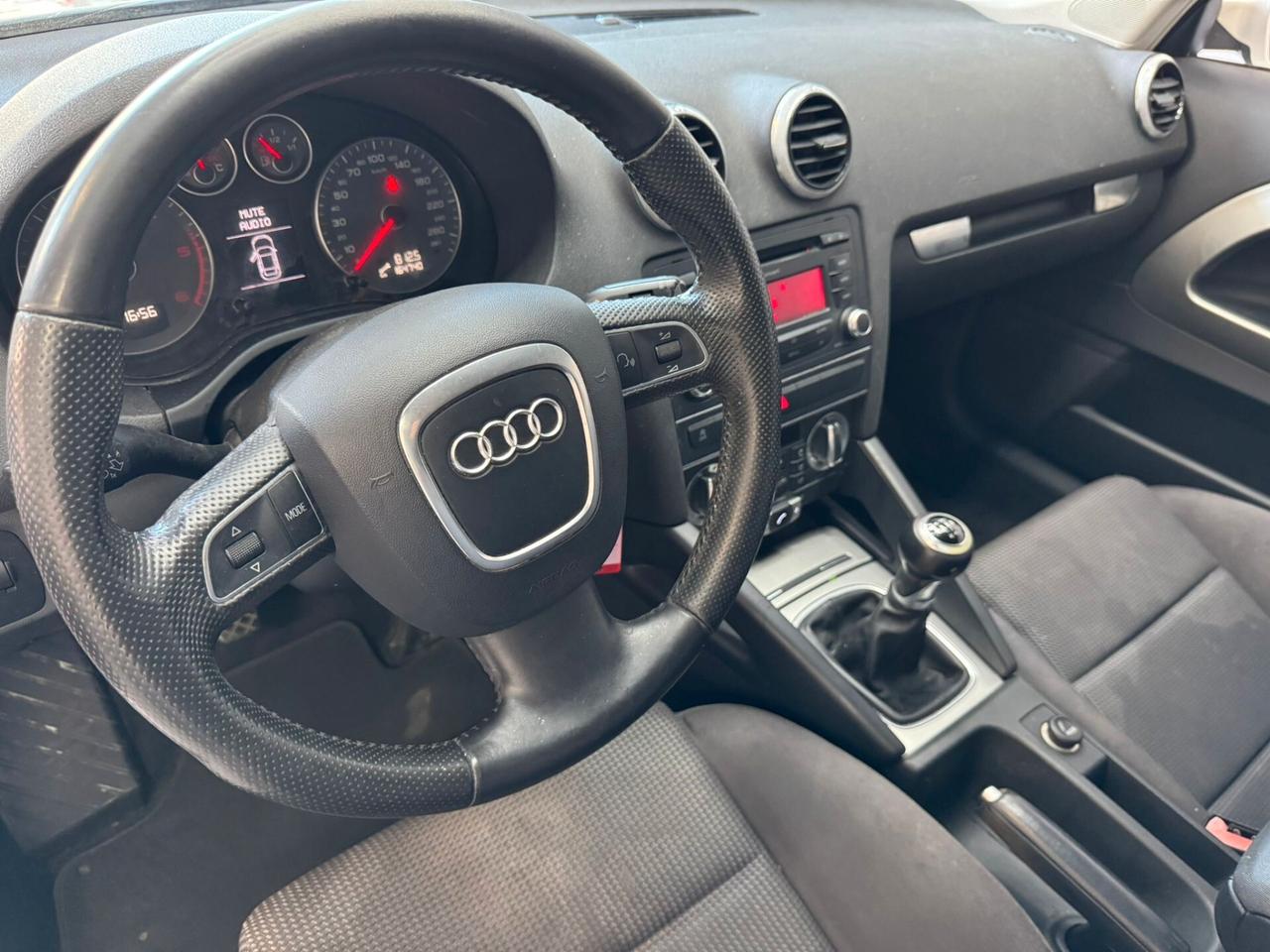 Audi A3 SPB 1.6 TDI 105 CV CR Ambition