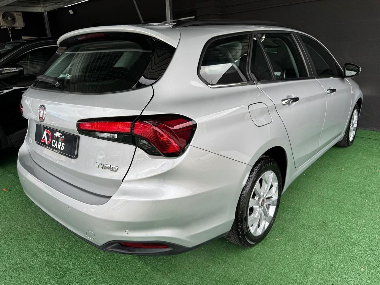 Fiat Tipo 1.6 Mjt S&S SW Lounge