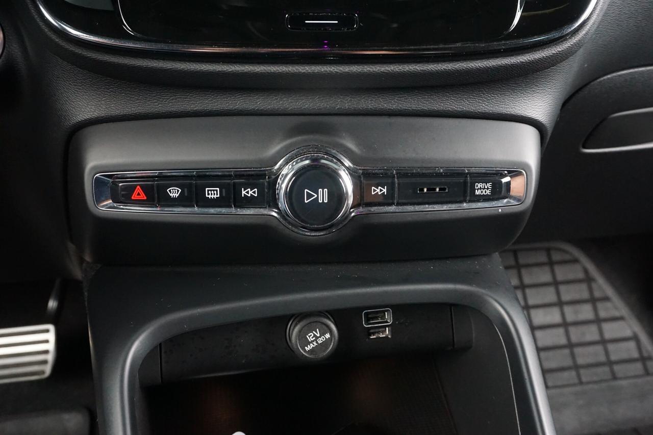 Volvo XC40 D3 AWD Geartronic R-design