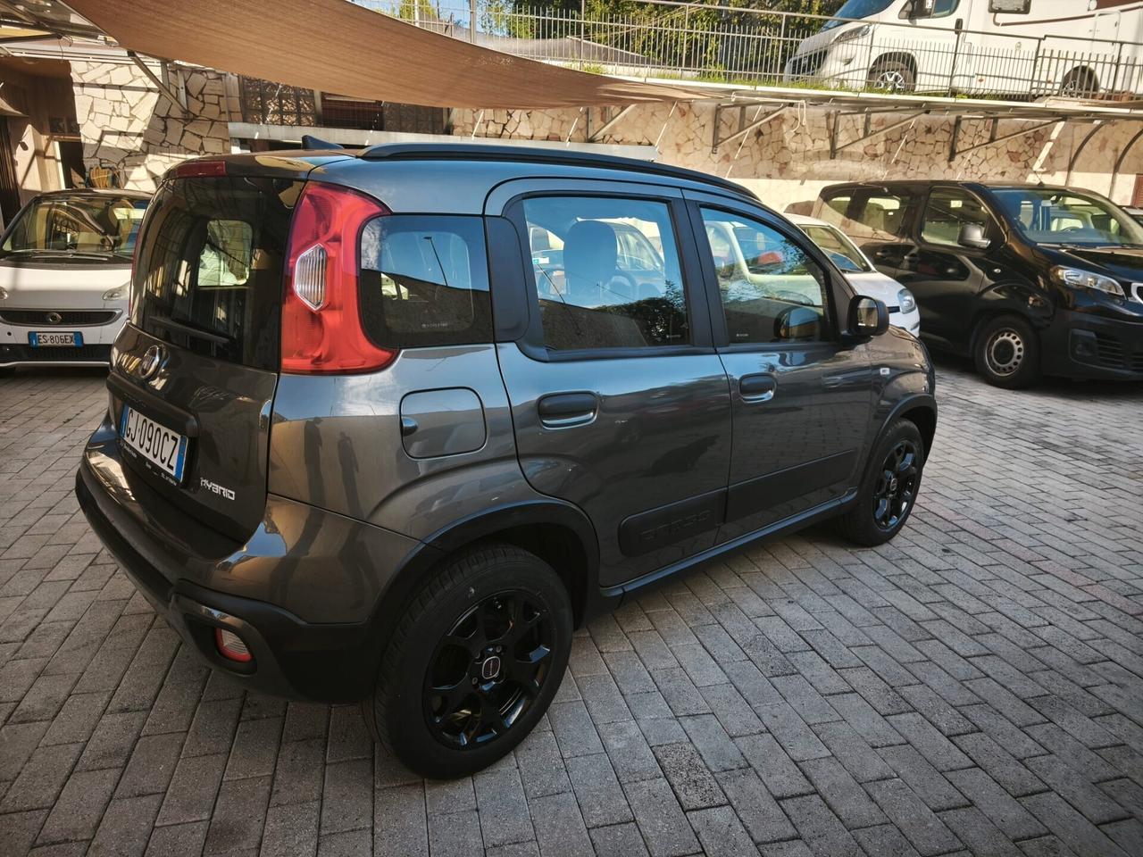 Fiat Panda Cross 1.0 FireFly S&S Hybrid