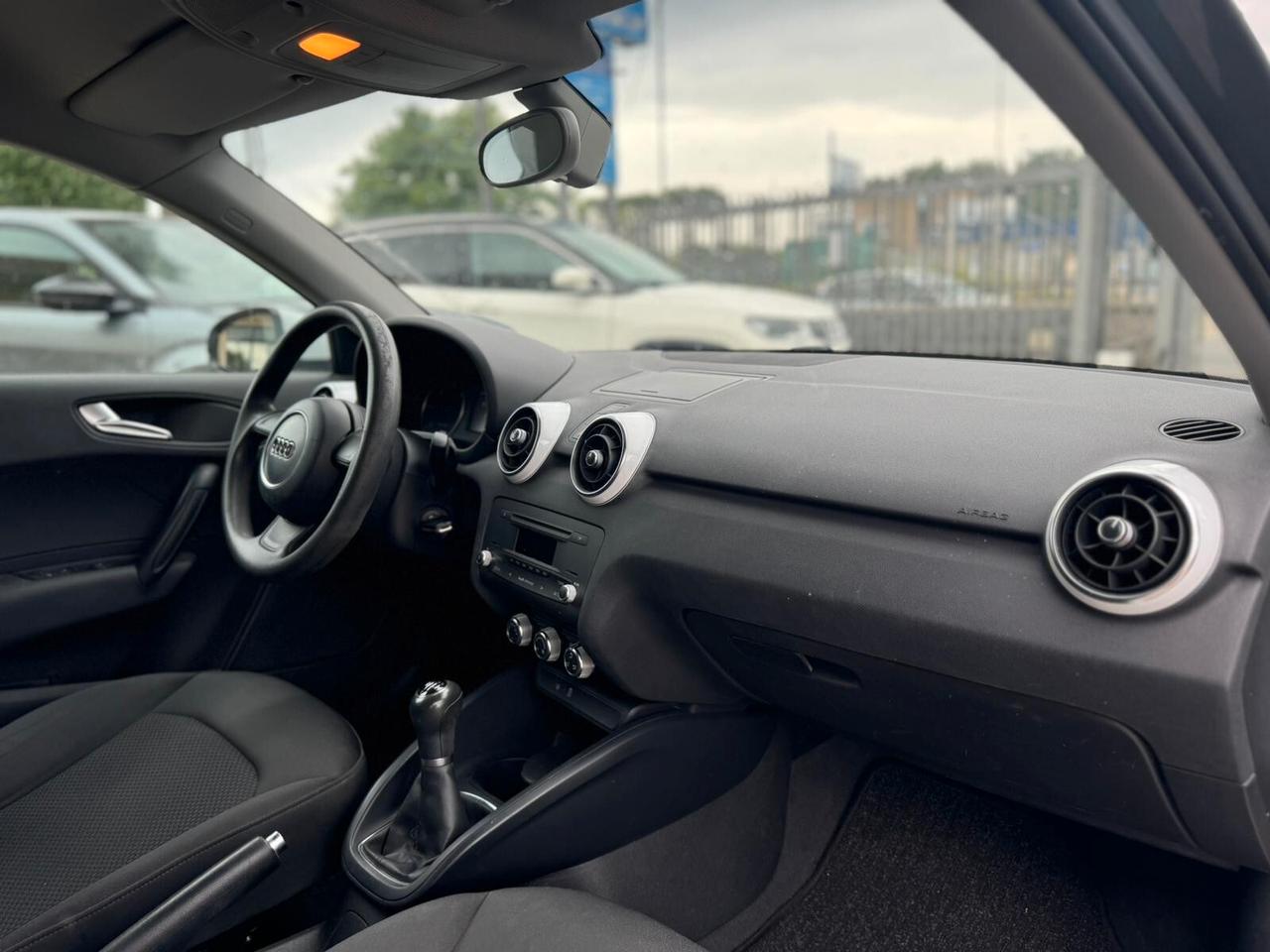 Audi A1 1.6 TDI Ambition 90 CV
