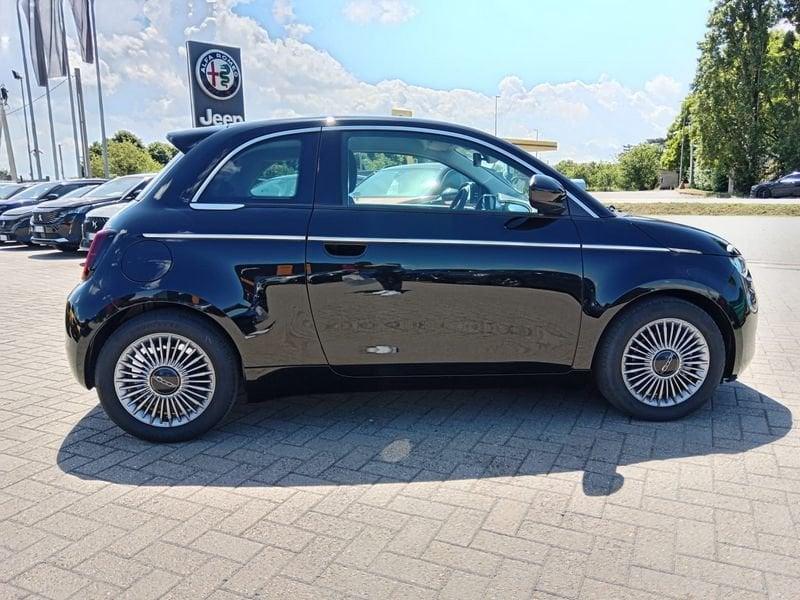 FIAT 500 Electric 500e La Nuova