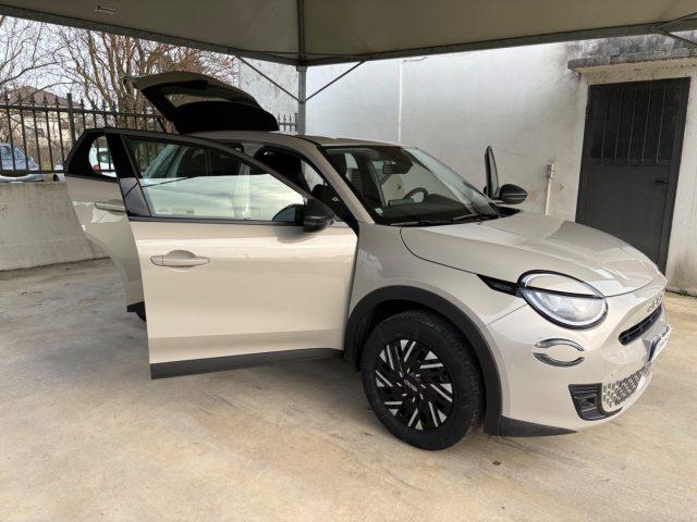 FIAT 600 IBRIDA AUTOMATICA PRONTA CONSEGNA