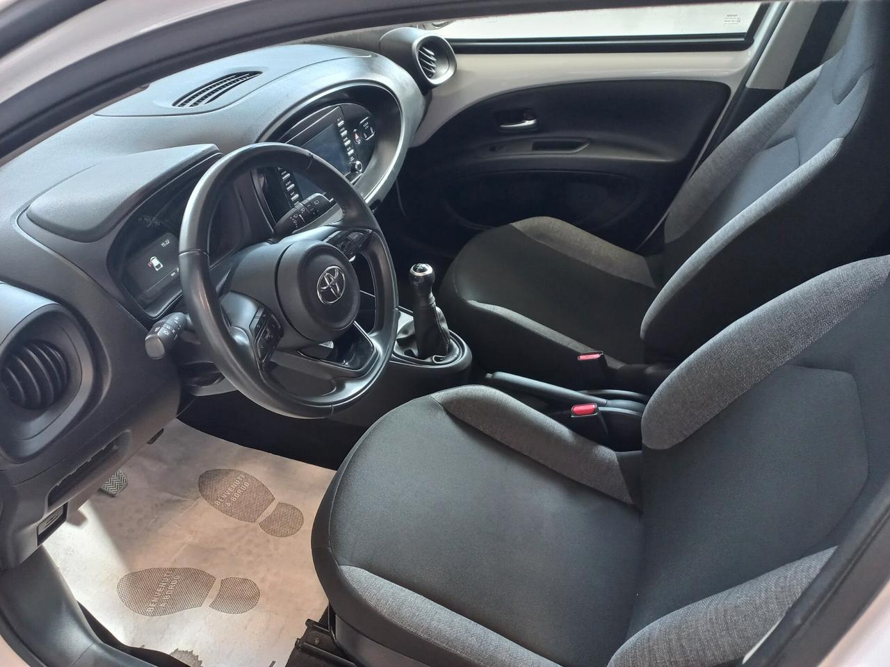 Toyota Aygo X 1.0 VVT-i 72 CV 5 porte Active