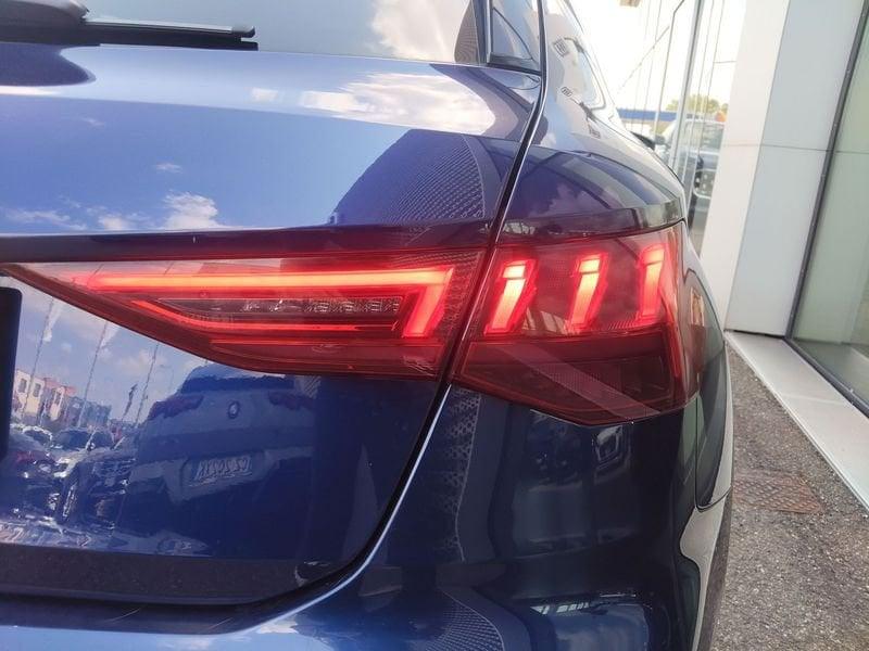 Audi A3 A3 Sportback 35 2.0 tdi S line edition
