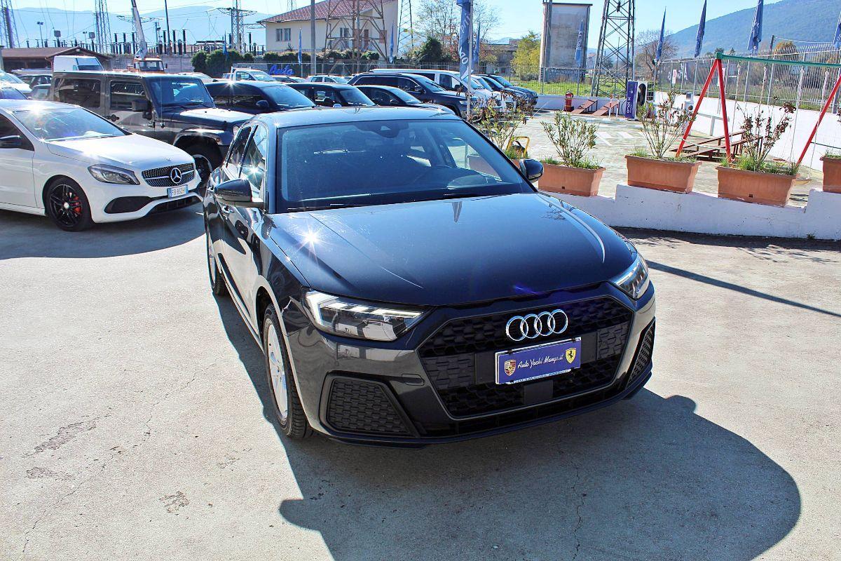 AUDI - A1 Sportback - A1 allstreet 25 TFSI Admired