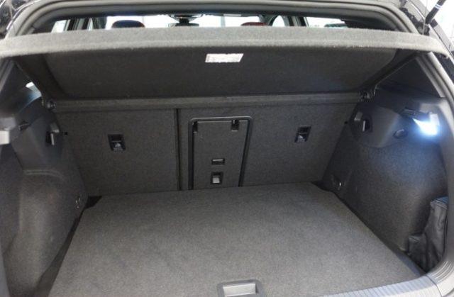 VOLKSWAGEN Golf 2.0 TSI GTI DSG