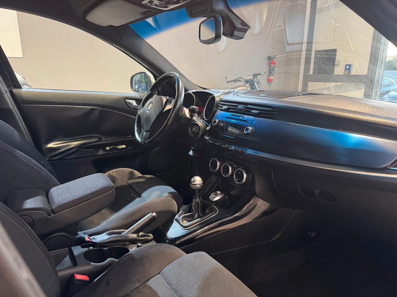 Alfa Romeo Giulietta 2.0 JTDm-2 140 CV Exclusive