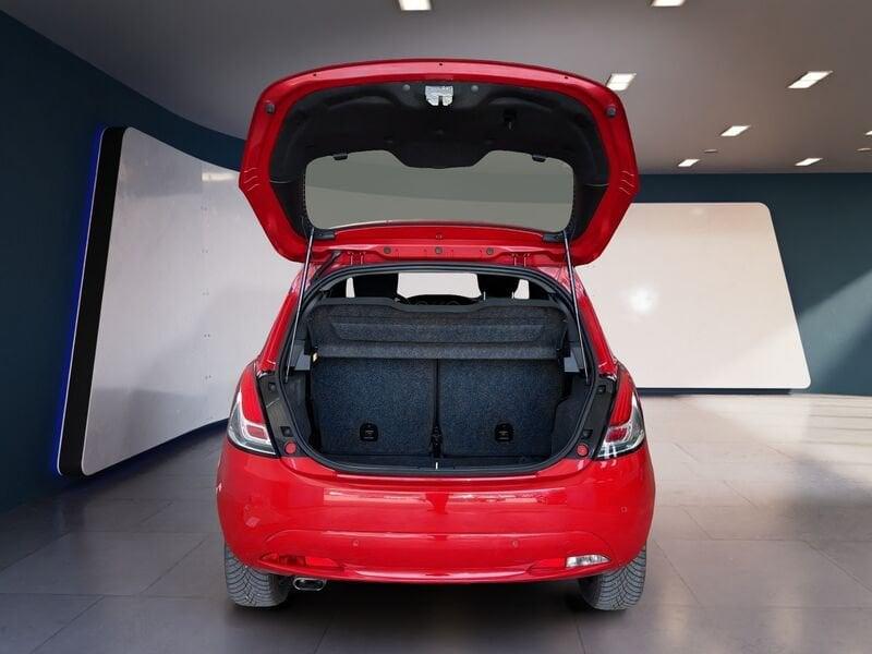 Lancia Ypsilon III 2015 1.0 hybrid Gold s&s 70cv