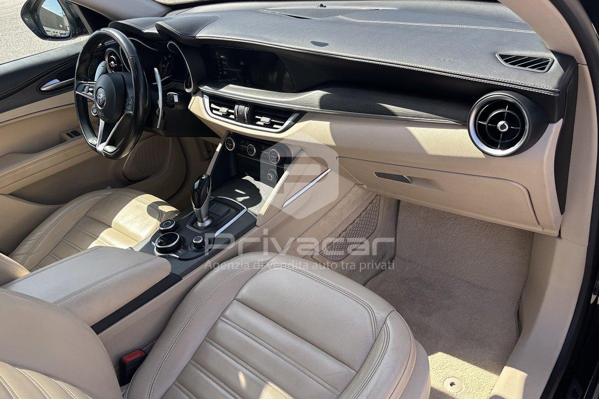 ALFA ROMEO Stelvio 2.2 Turbodiesel 210 CV AT8 Q4 Executive