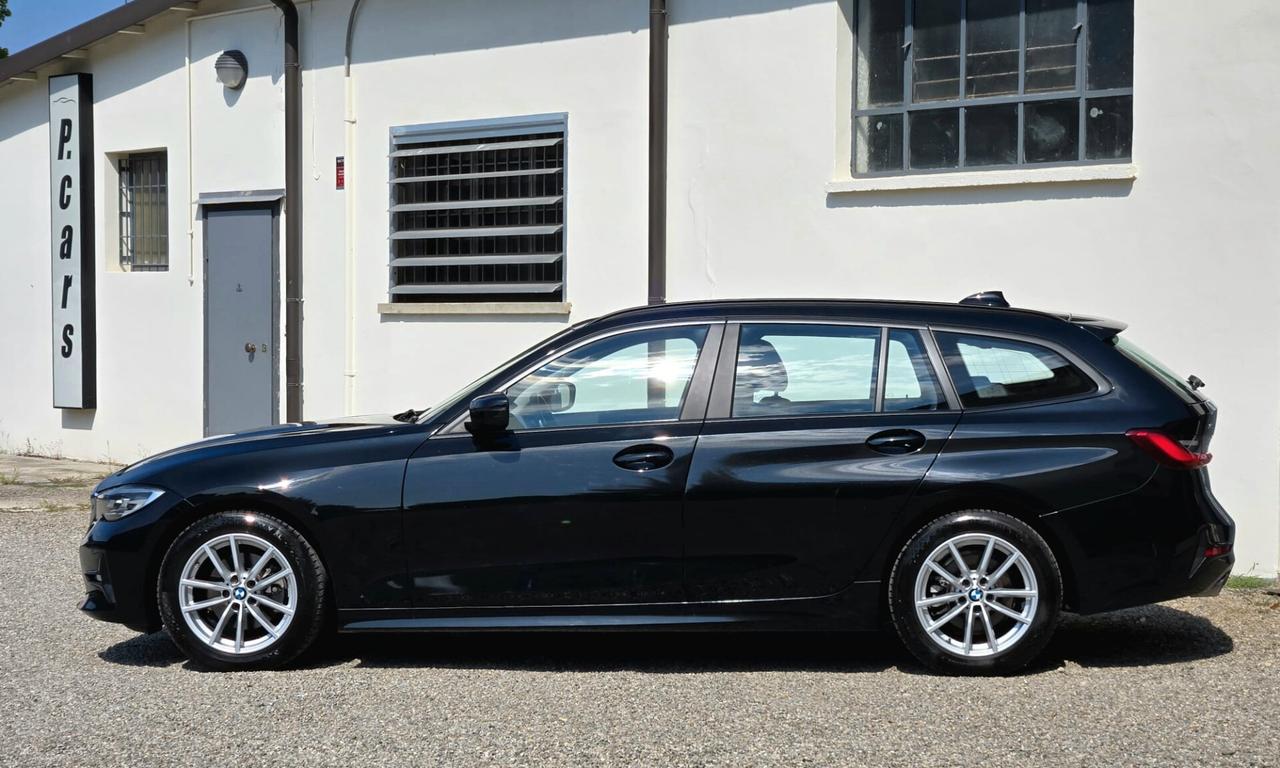 Bmw 320d xDrive Touring Business Advantage