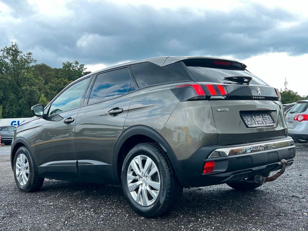 Peugeot 3008 BlueHDi 130 S&S Active