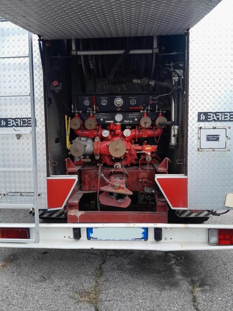 Camion ex-pompieri IVECO 180-26 del 09/2010 diesel