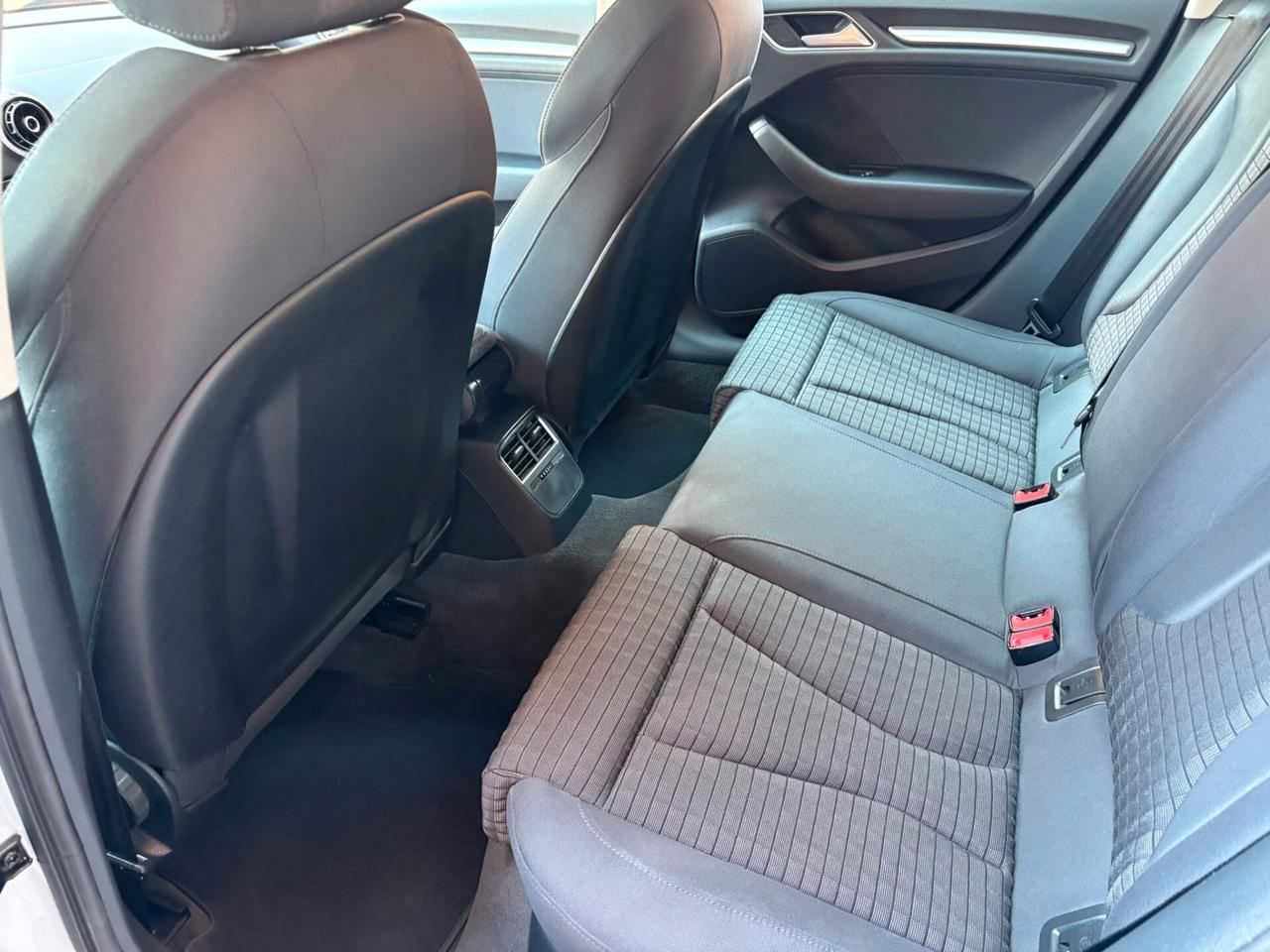 Audi A3 SPB 2.0 TDI Ambition
