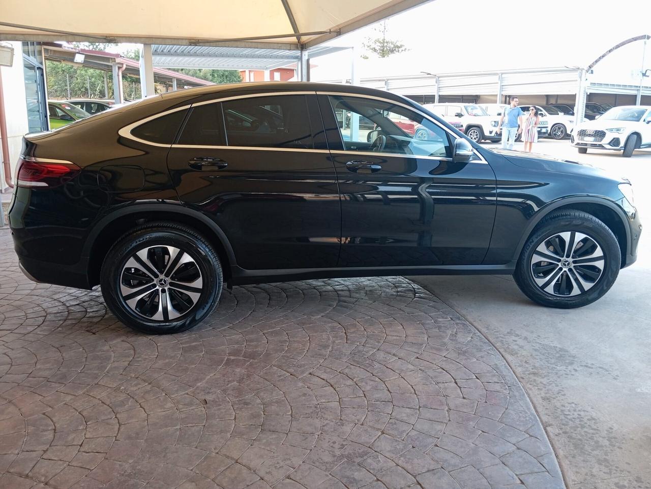 Mercedes-benz GLC 300 de 4Matic Plug-in hybrid Sport