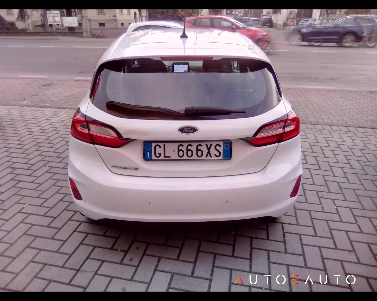 FORD Fiesta VII 2022 5p - Fiesta 5p 1.1 Titanium Gpl 75cv