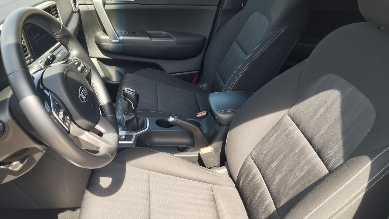 KIA SPORTAGE 1.6 HYBRID-RETROC-GARANZIA FULL