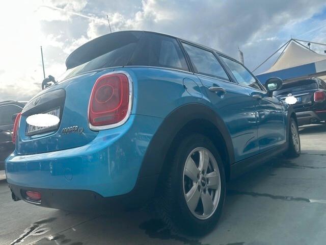 MINI COOPER D 5 PORTE